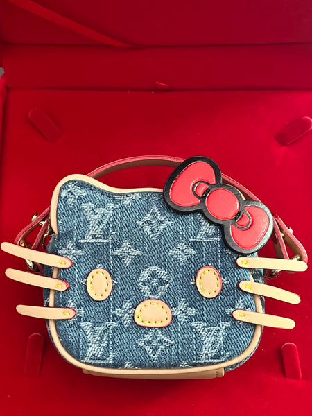 Hello Kitty Cross Body